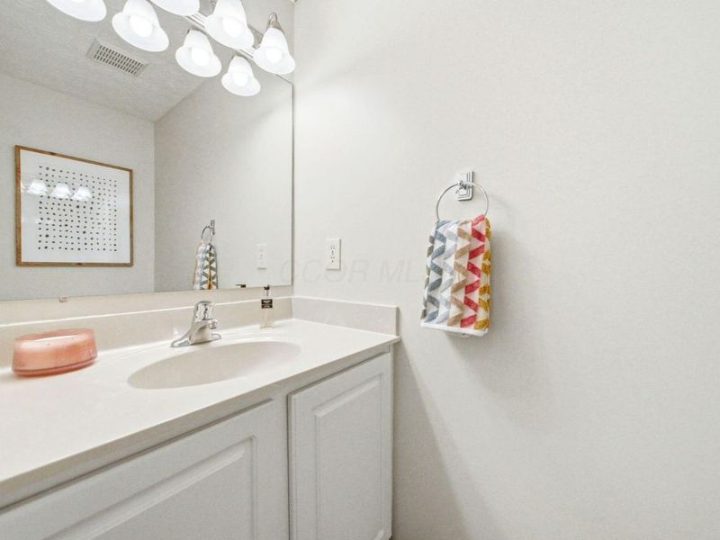 5451 Country Meadow Court, Westerville, OH 43082 Photo 28