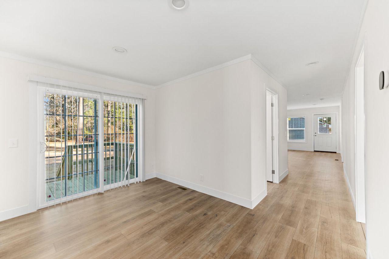 104 Gould Road Photo 10