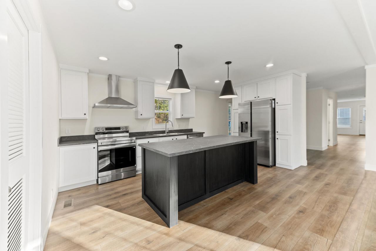 104 Gould Road Photo 7