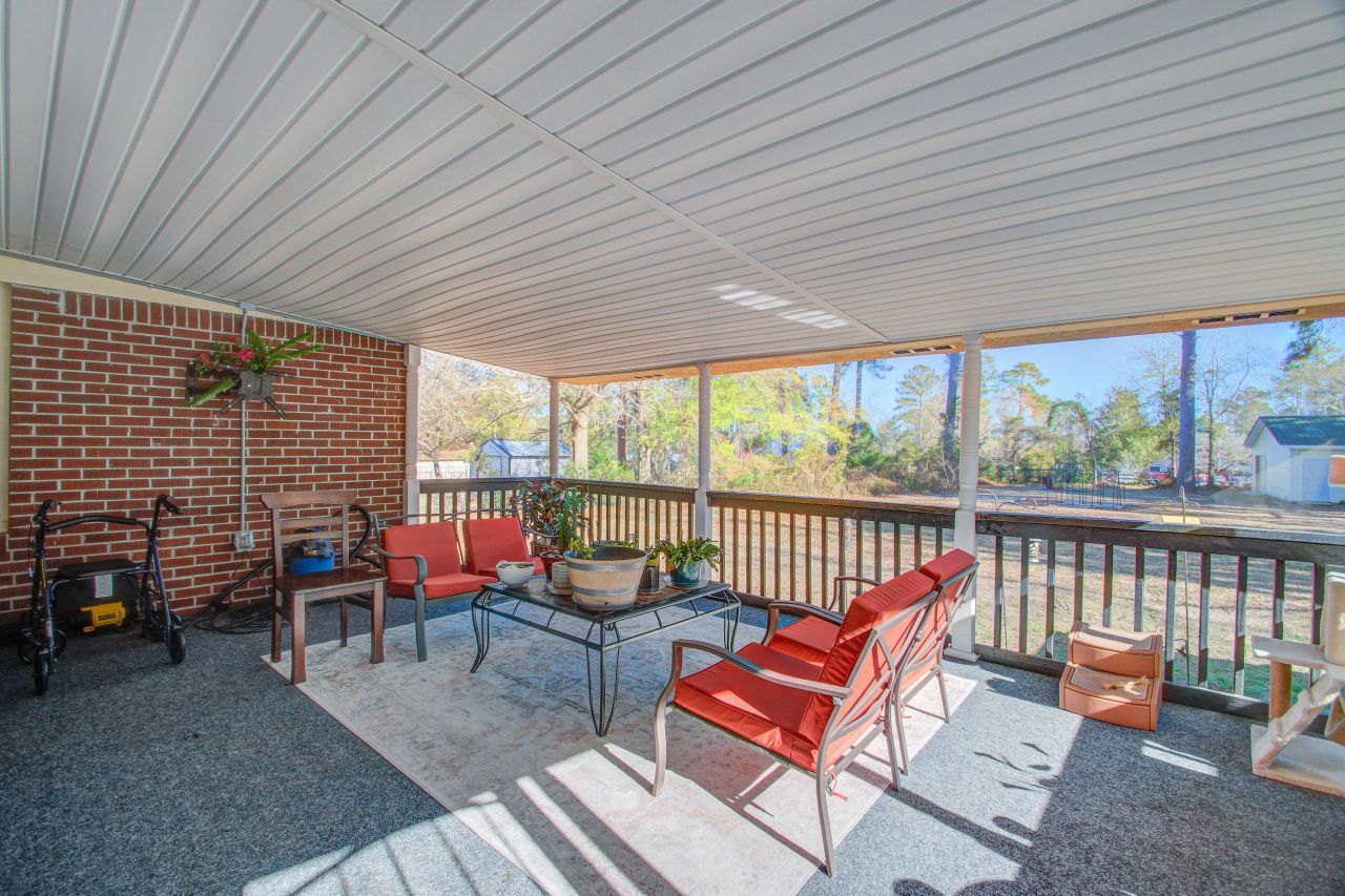 1330 Cleckley Boulevard Photo 27