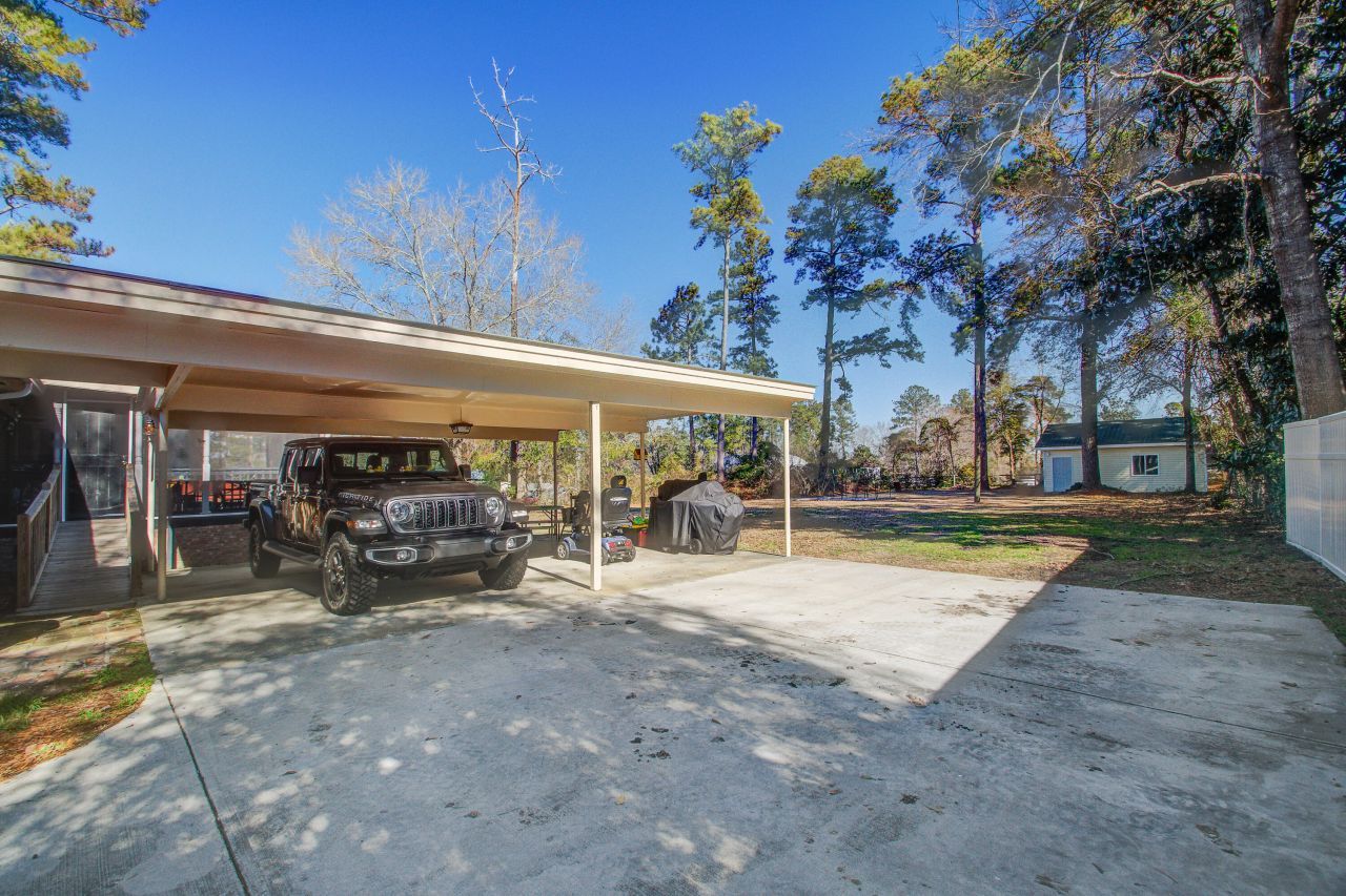 1330 Cleckley Boulevard Photo 33