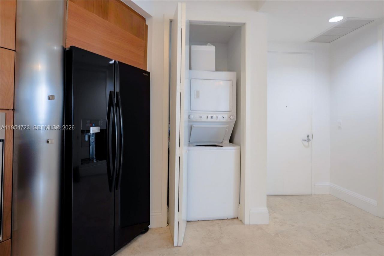 18101 Collins Ave , Unit 1703, Sunny Isles Beach, FL 33160 Photo