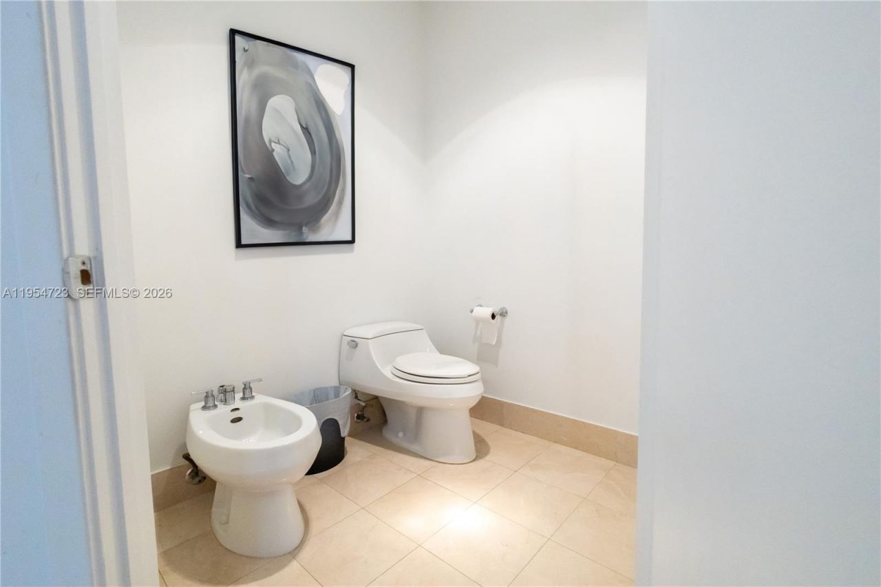 18101 Collins Ave , Unit 1703, Sunny Isles Beach, FL 33160 Photo