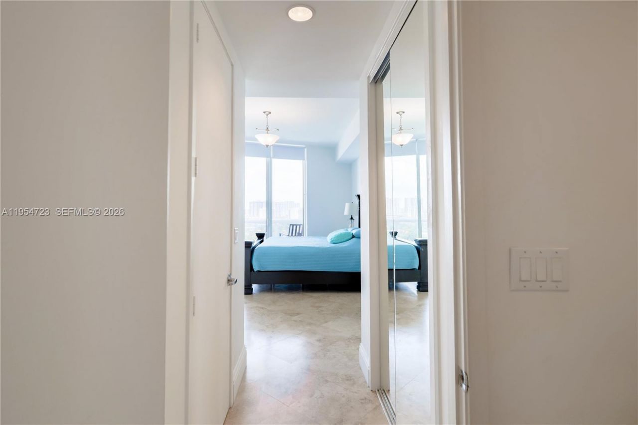 18101 Collins Ave , Unit 1703, Sunny Isles Beach, FL 33160 Photo