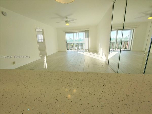 215 SE 3rd Ave , Unit 307C, Hallandale Beach, FL 33009