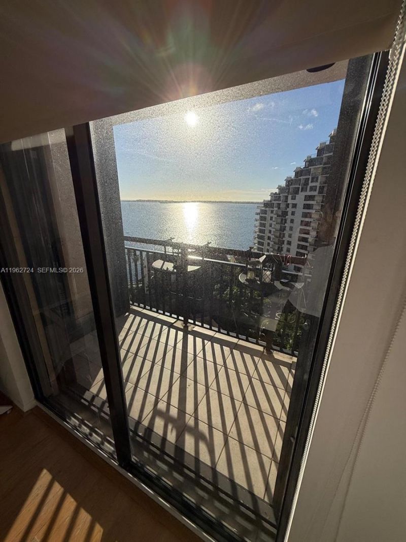 540 Brickell Key Dr , Unit 1505, Miami, FL 33131 Photo