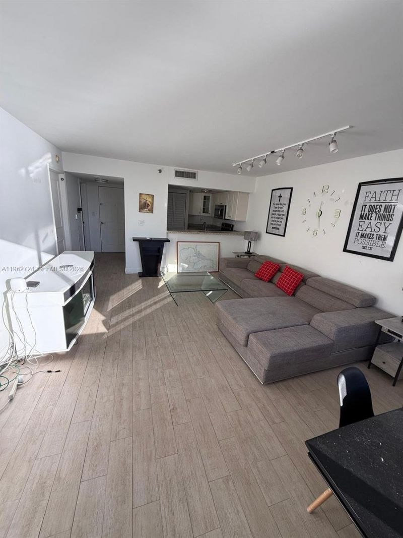 540 Brickell Key Dr , Unit 1505, Miami, FL 33131 Photo