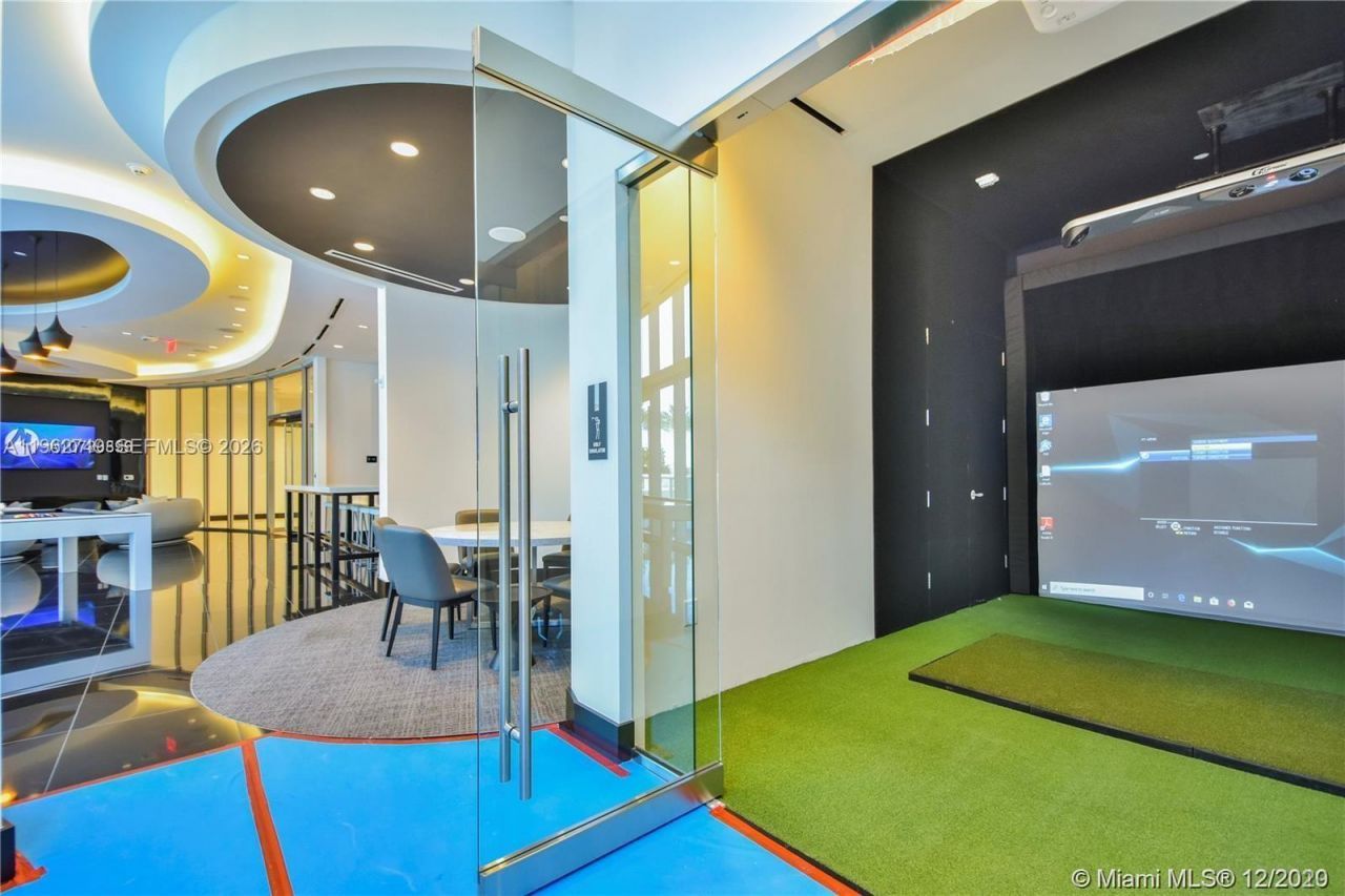 851 NE 1st Ave, Unit 3903, Miami, FL 33132 Photo
