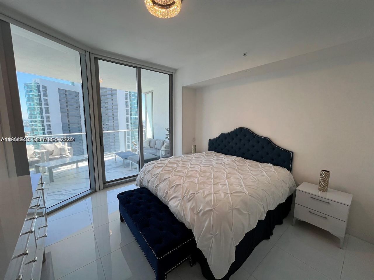 851 NE 1st Ave, Unit 3903, Miami, FL 33132 Photo