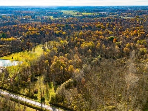 10525 Cedar Road, Clarence Center, NY 14032