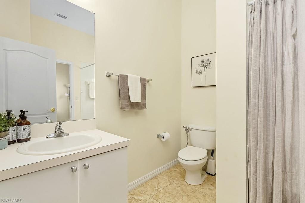 2557 Keystone Lake Dr, Cape Coral, FL 33909 Photo