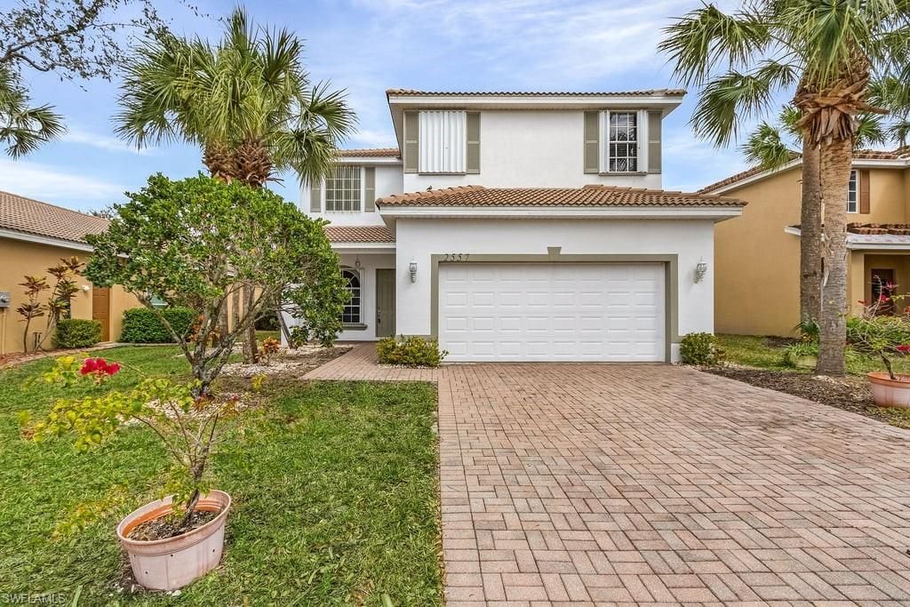 2557 Keystone Lake Dr, Cape Coral, FL 33909 Photo