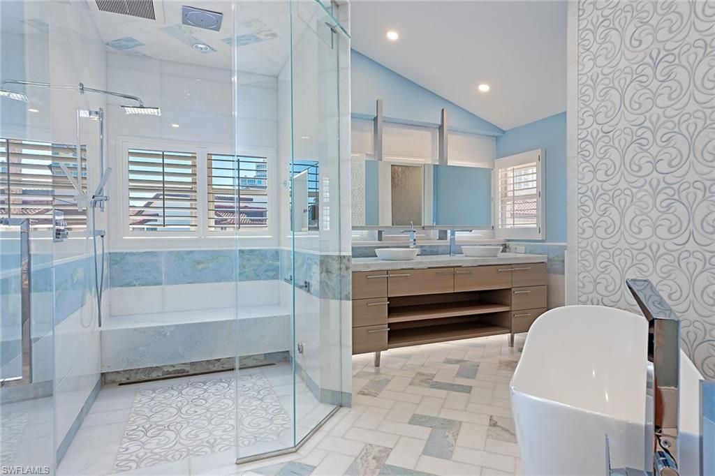 4715 Villa Mare Ln, Unit 26-16, Naples, FL 34103 Photo