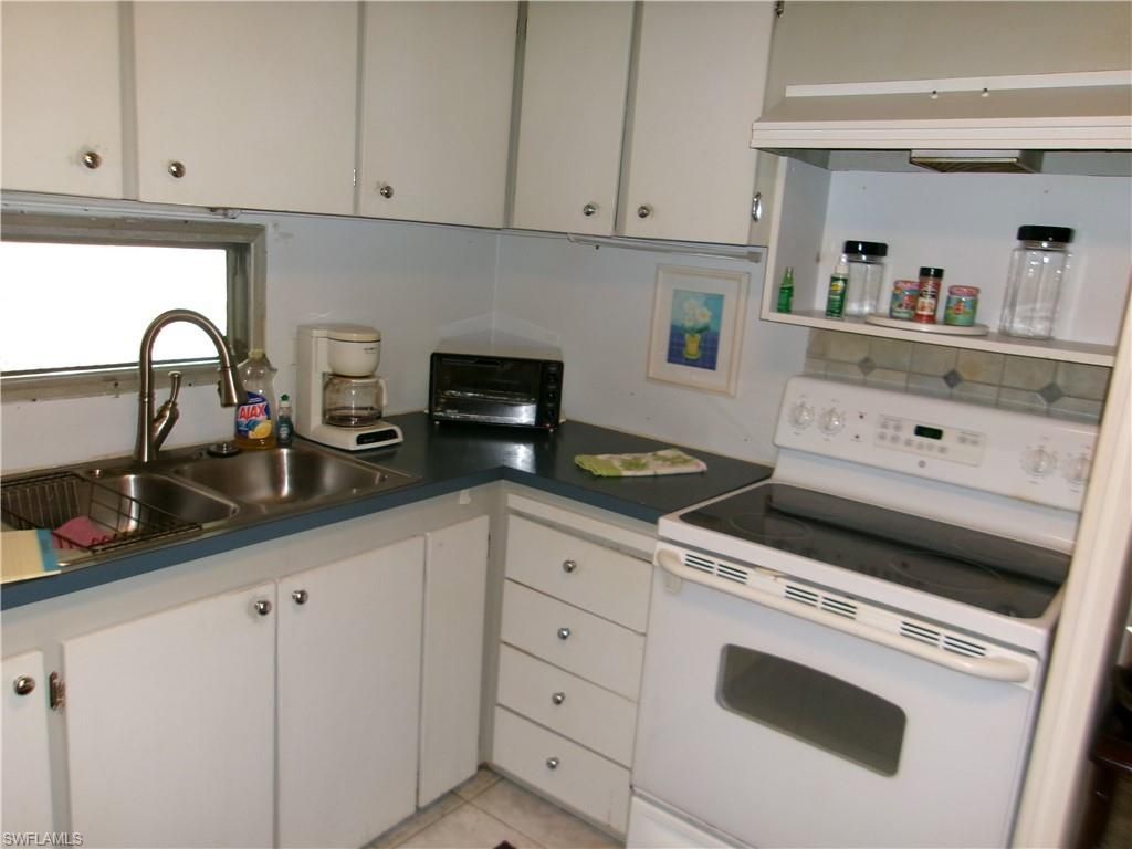 2 Monaco Ter, Naples, FL 34112 Photo