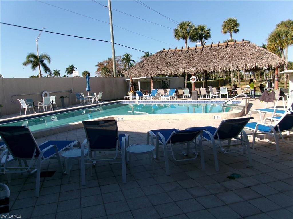 2 Monaco Ter, Naples, FL 34112 Photo