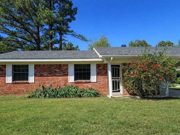 5813 La Mirado Drive, North Little Rock, AR 72118