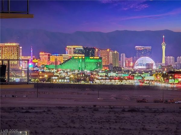 8255 Las Vegas Boulevard, Unit 1213, Las Vegas, NV 89123