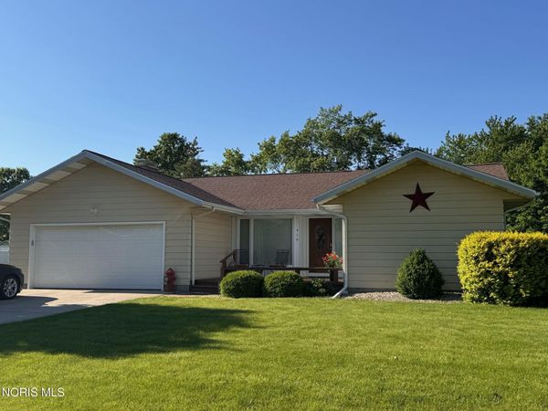 414 Rosemont Avenue, Bryan, OH 43506
