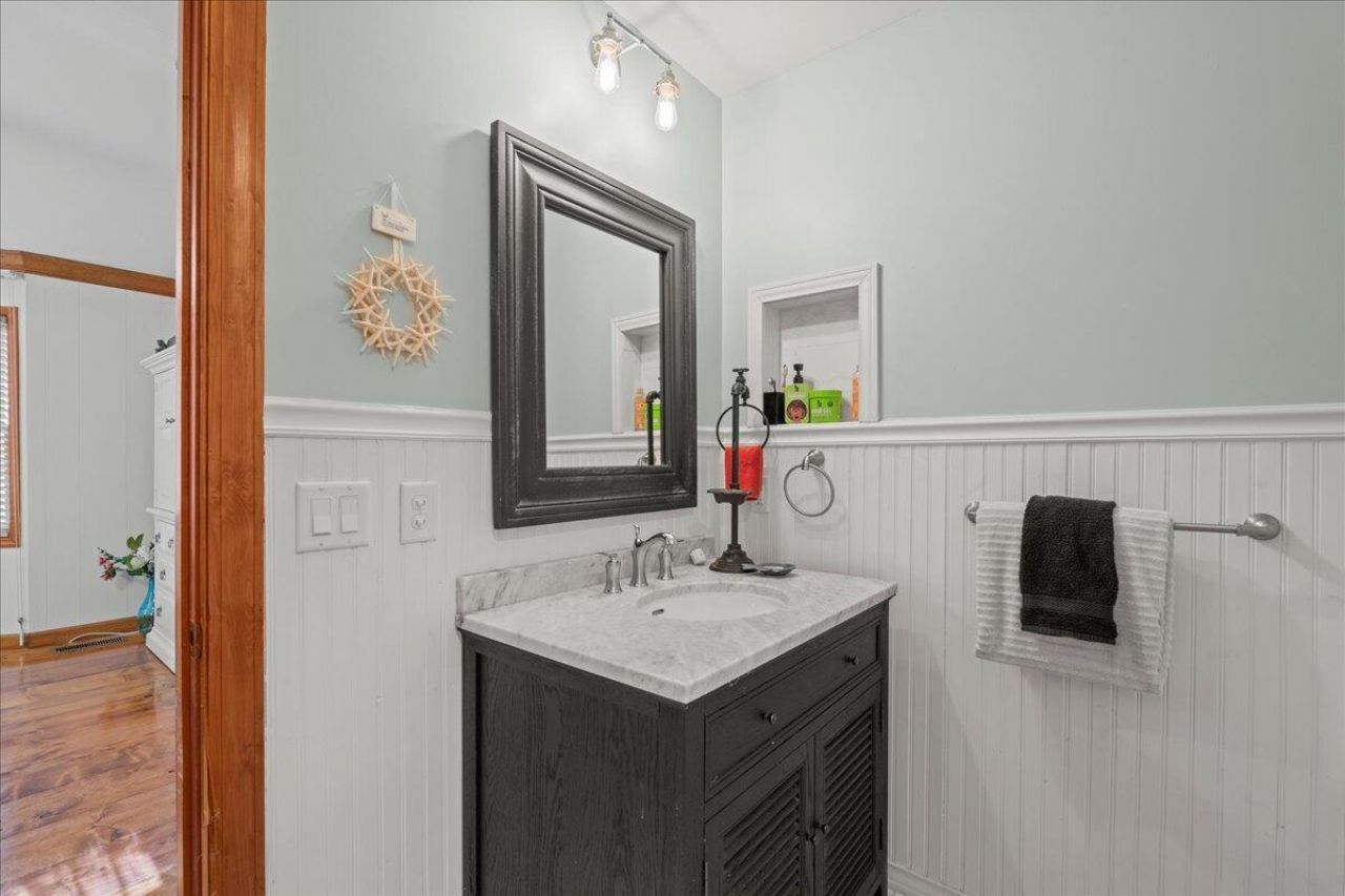 21 Cameroon Drive Photo 12