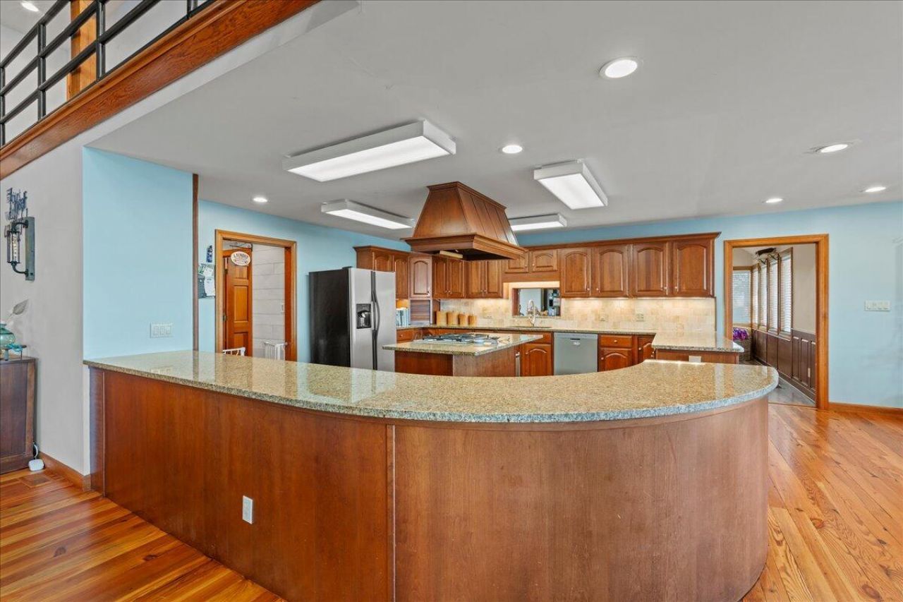 21 Cameroon Drive Photo 18