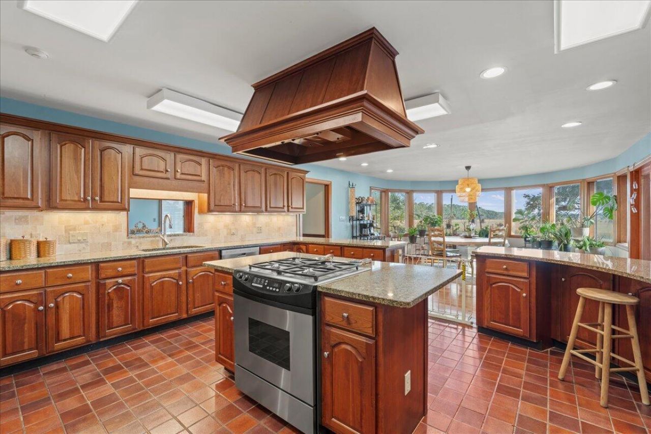 21 Cameroon Drive Photo 20