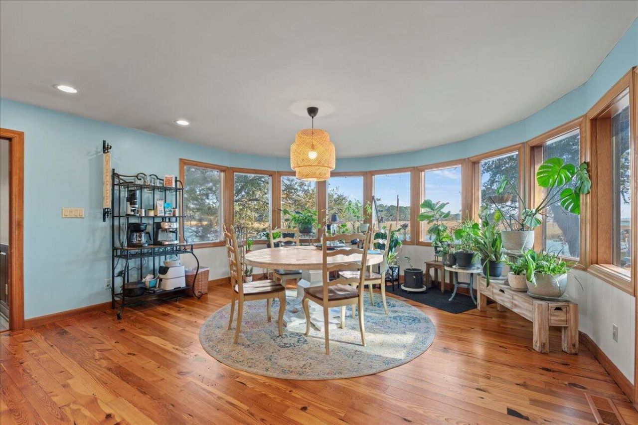 21 Cameroon Drive Photo 21