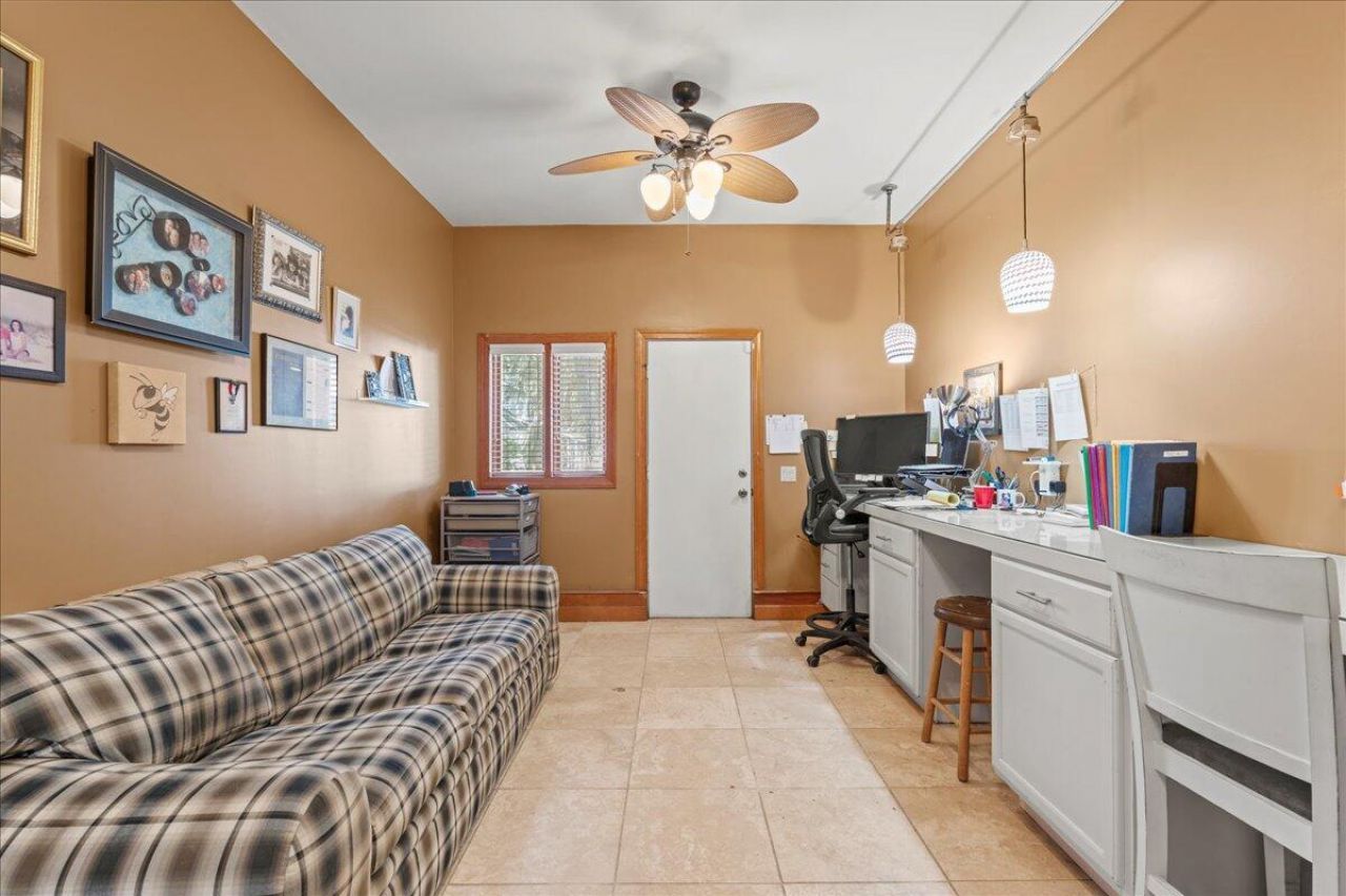 21 Cameroon Drive Photo 25