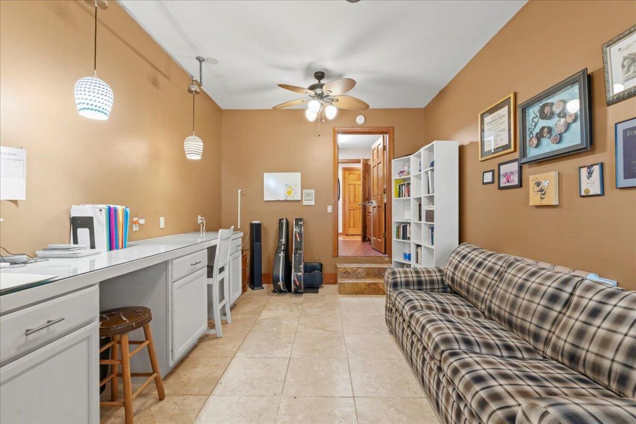 21 Cameroon Drive Photo 26