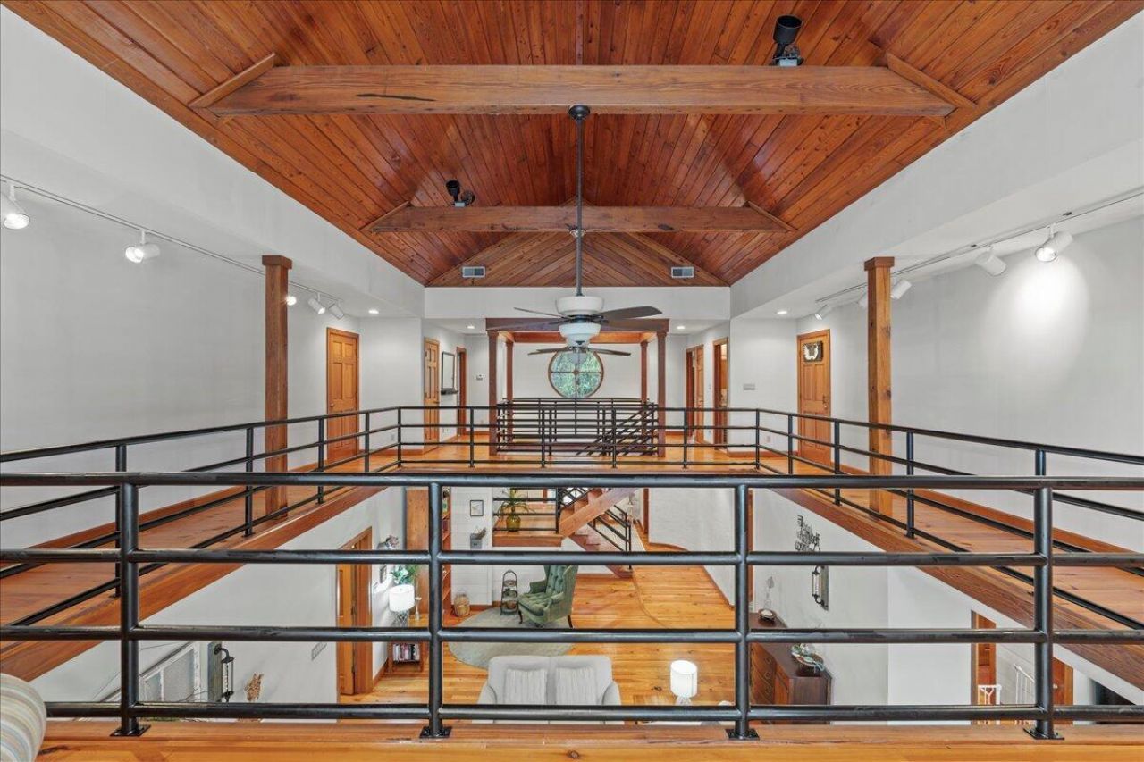 21 Cameroon Drive Photo 40