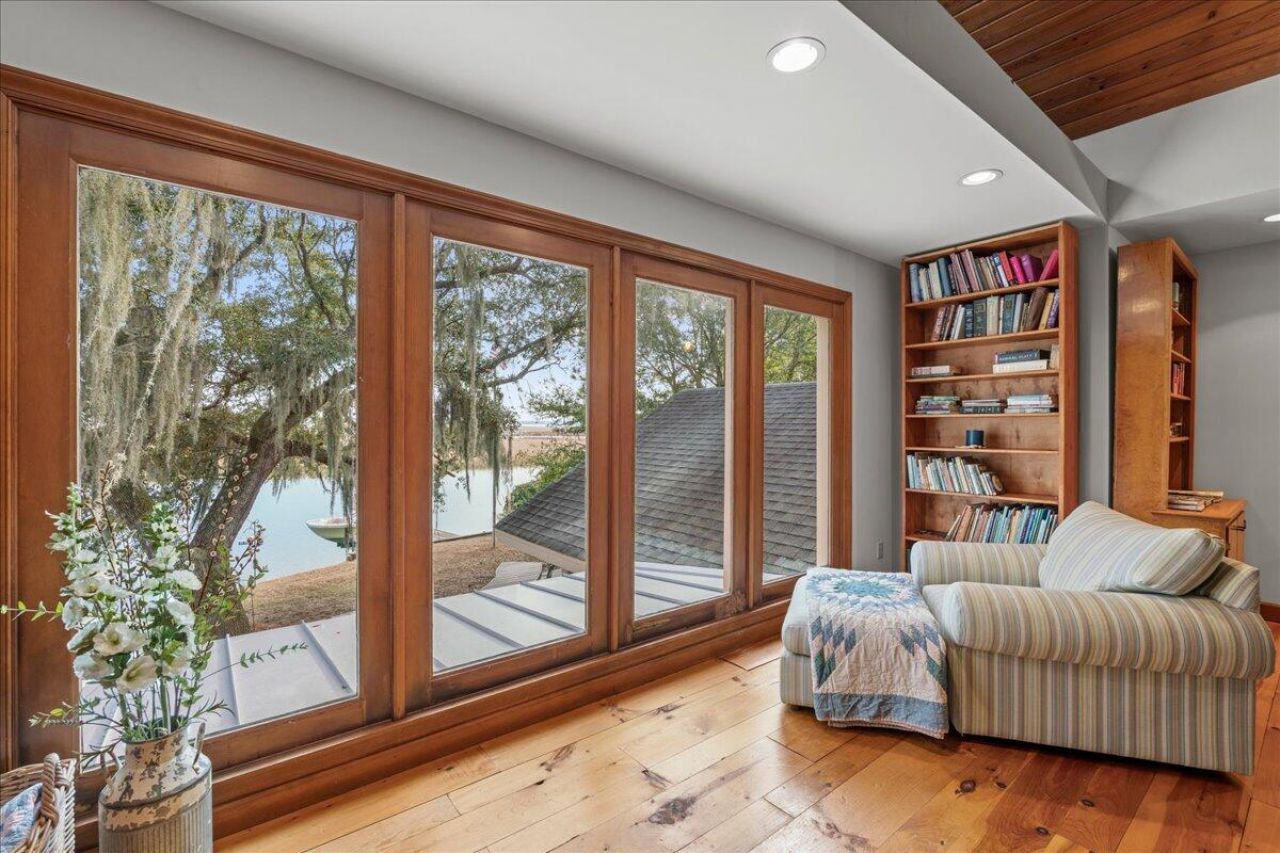 21 Cameroon Drive Photo 42