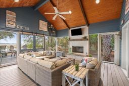 21 Cameroon Drive photo 4