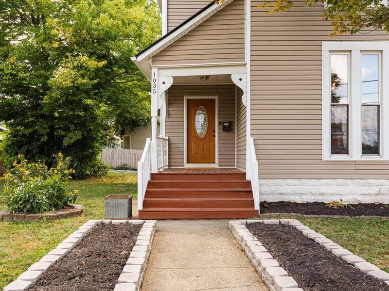 1035 Madison Avenue, Columbus, OH 43205 Photo 2