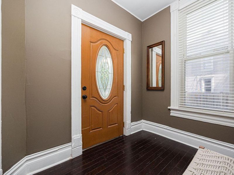 1035 Madison Avenue, Columbus, OH 43205 Photo 3