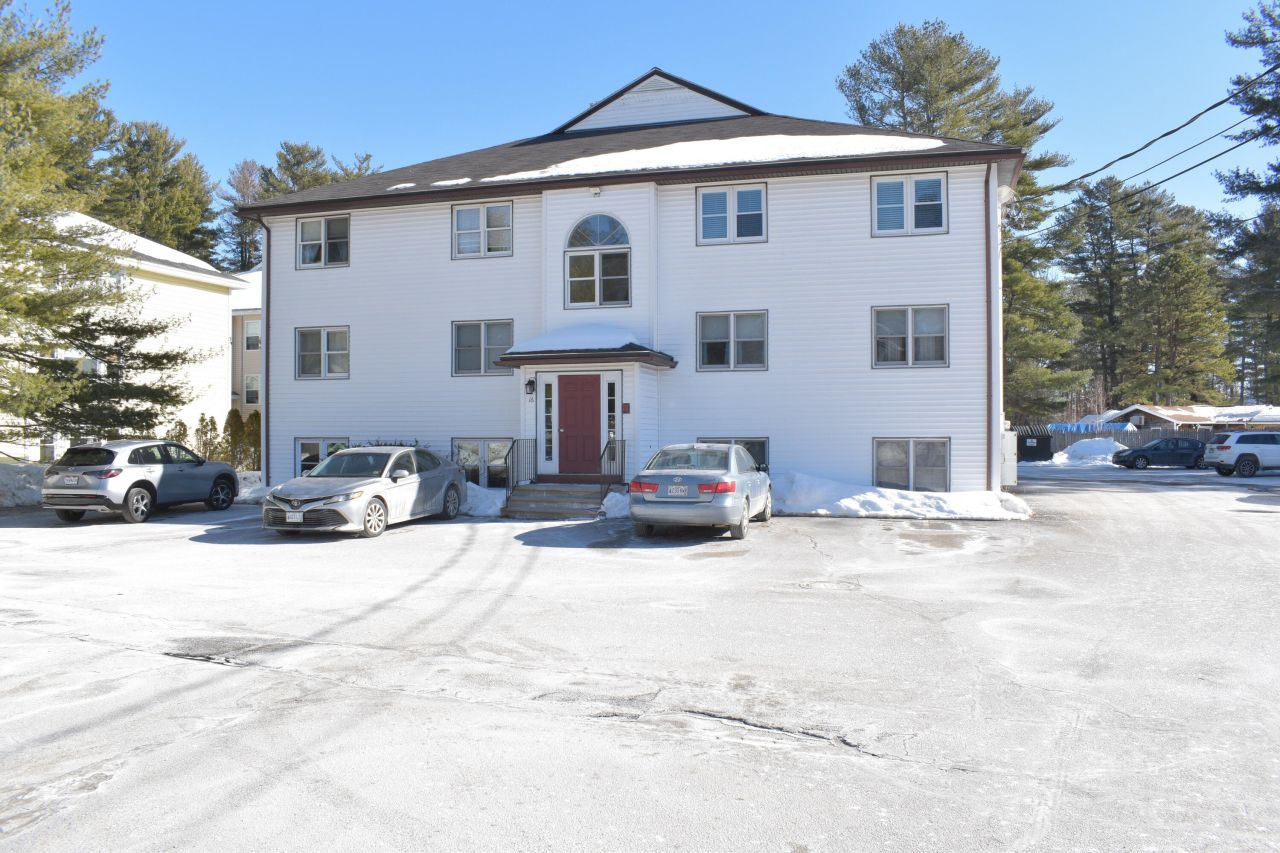 16 Smithwheel Road, Unit 8, Old Orchard Beach, ME 04064 Main Photo