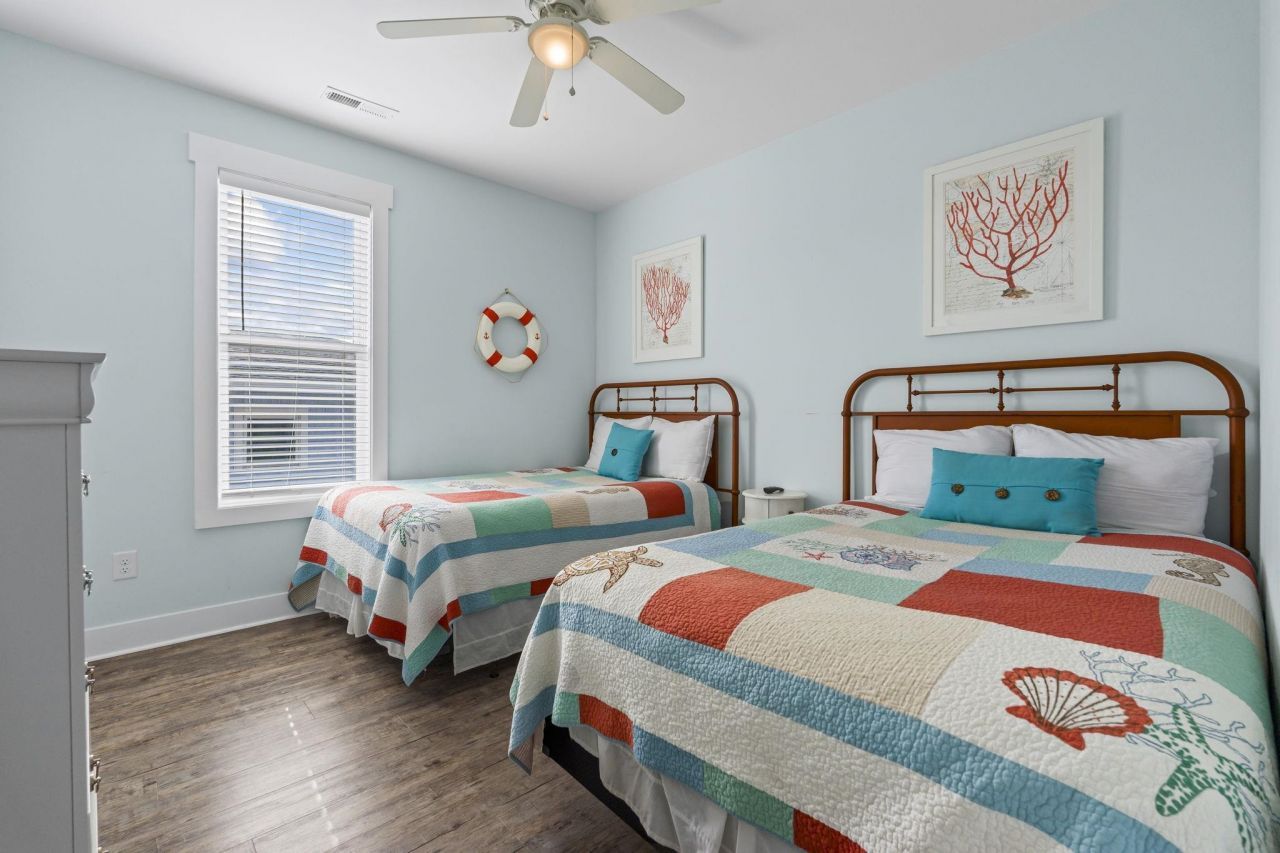 878 S Waccamaw Dr. Photo 11