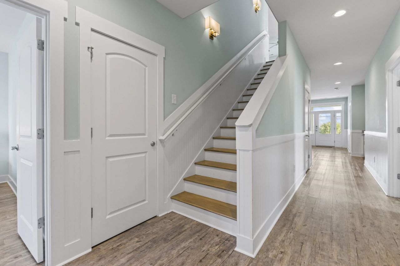 878 S Waccamaw Dr. Photo 13