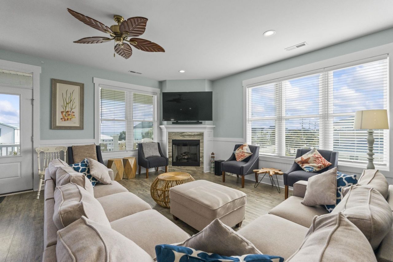 878 S Waccamaw Dr. Photo 19