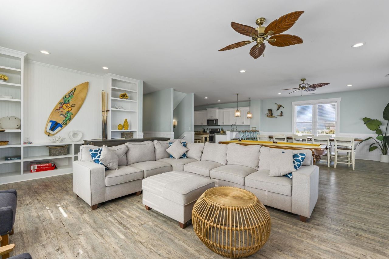 878 S Waccamaw Dr. Photo 22