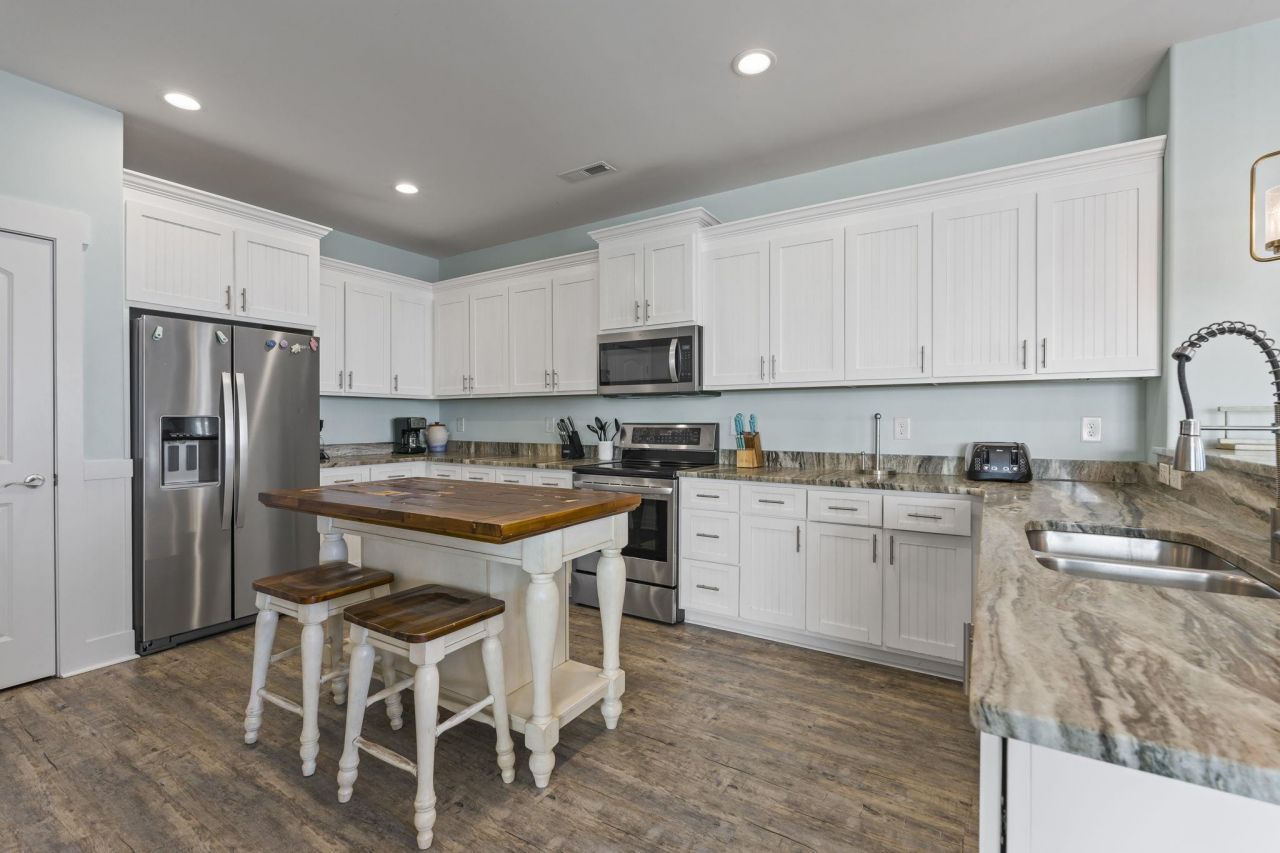 878 S Waccamaw Dr. Photo 24