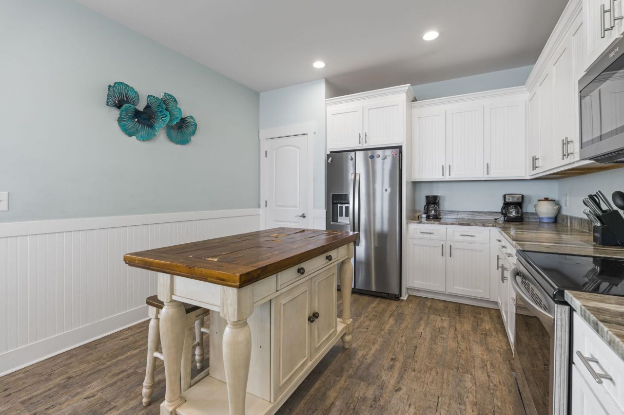 878 S Waccamaw Dr. Photo 26