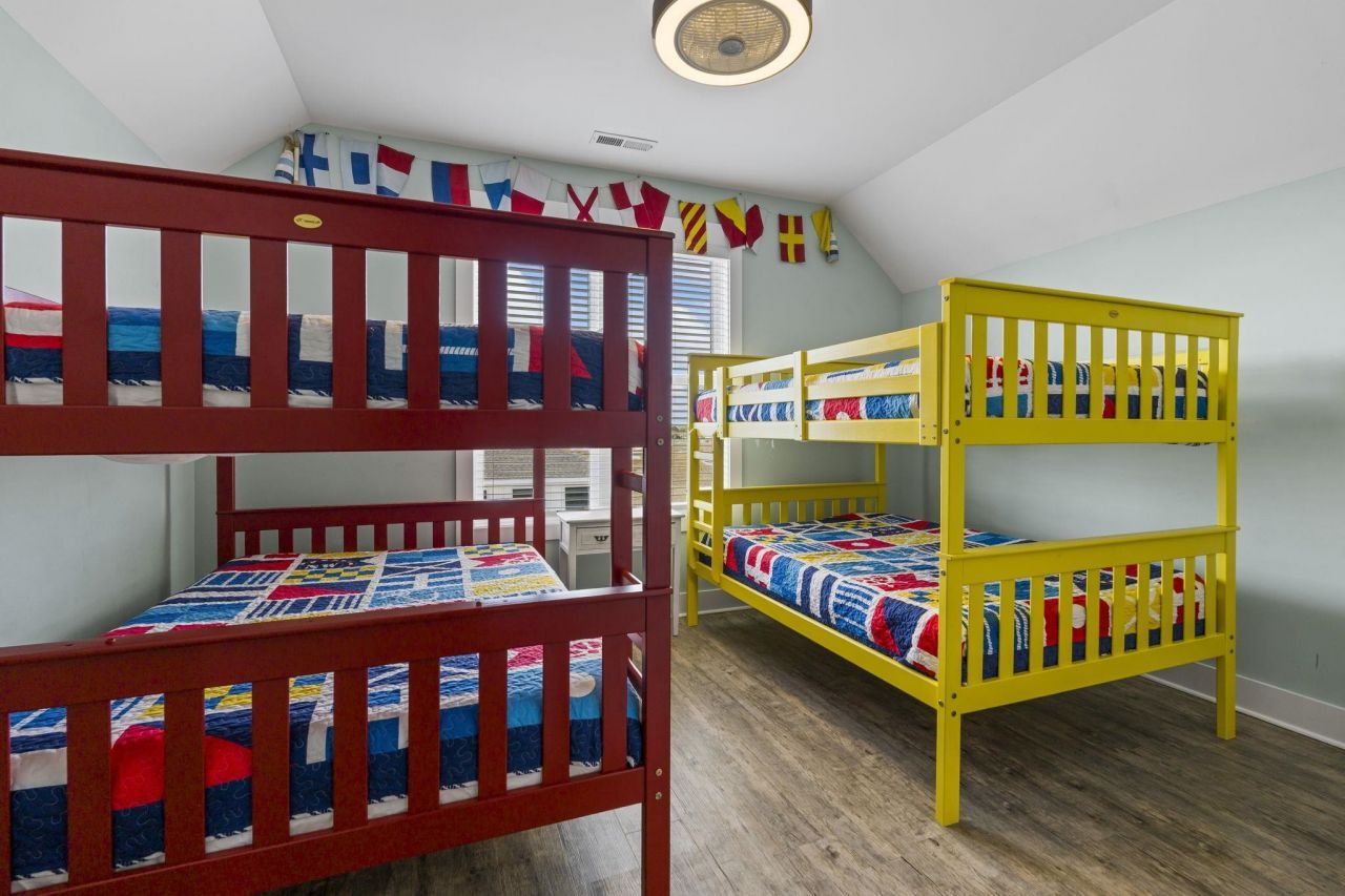 878 S Waccamaw Dr. Photo 37