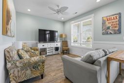 878 S Waccamaw Dr. photo 4