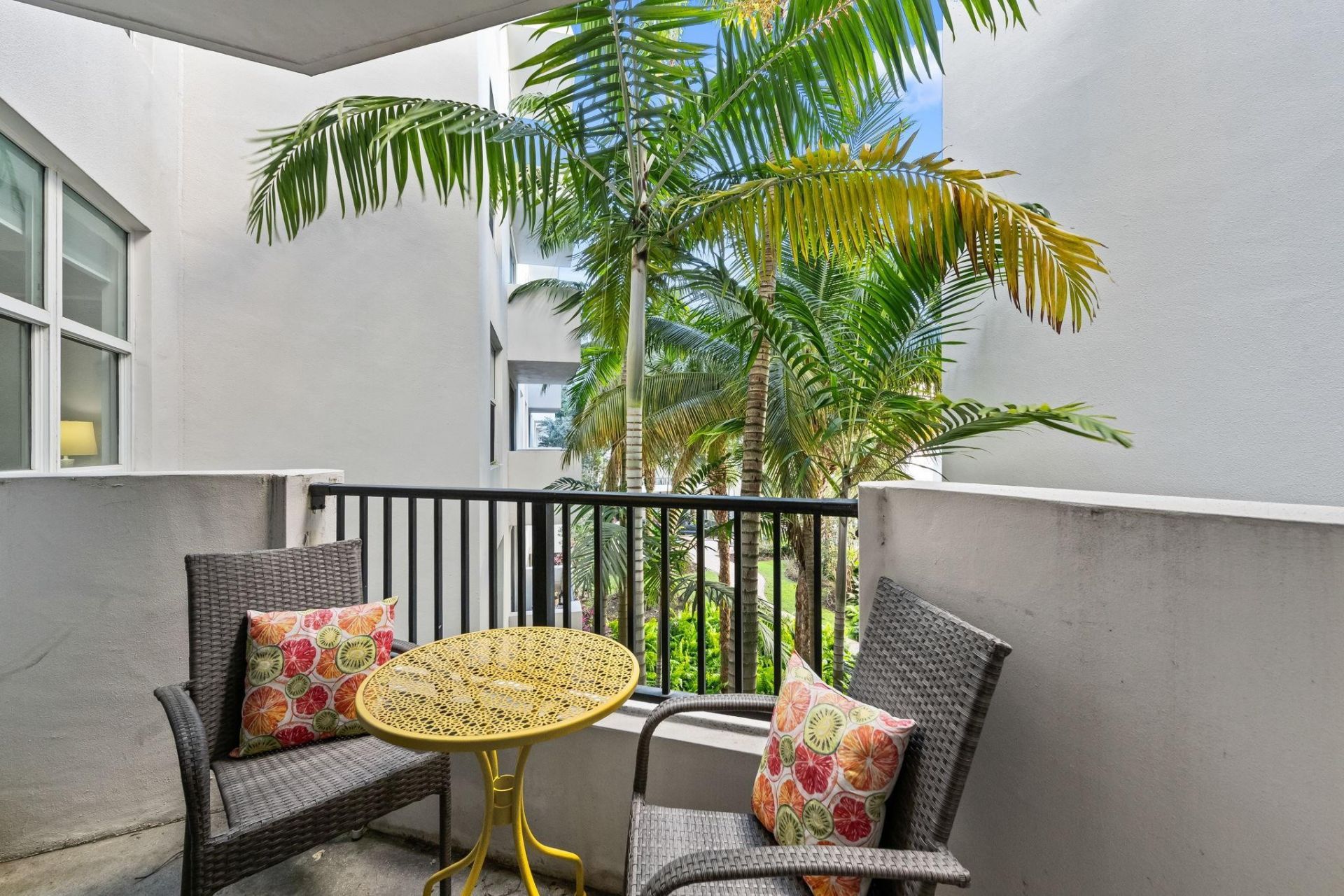 2421 NE 65th Street, Unit 313, Fort Lauderdale, FL 33308 Photo