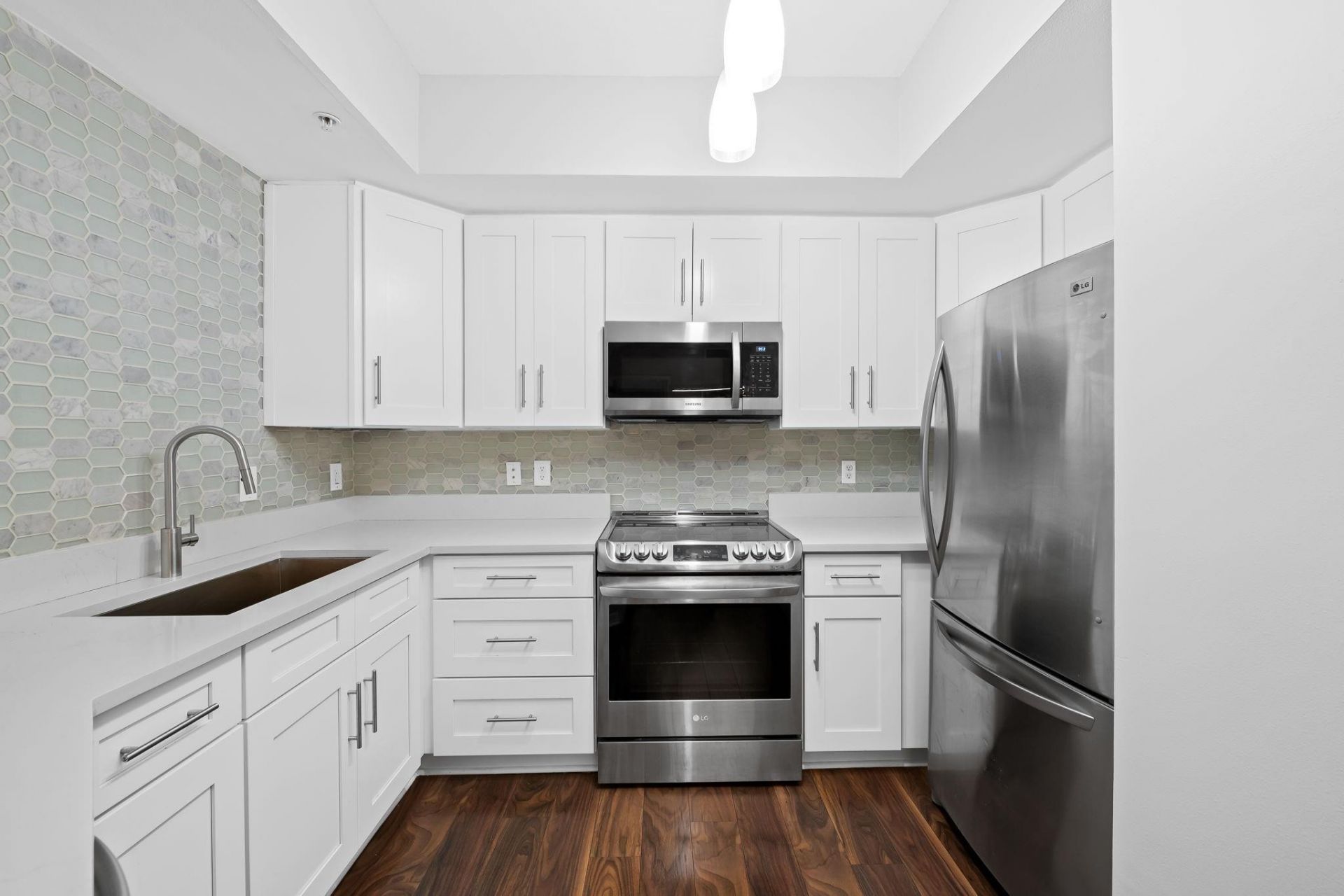 2421 NE 65th Street, Unit 313, Fort Lauderdale, FL 33308 Photo