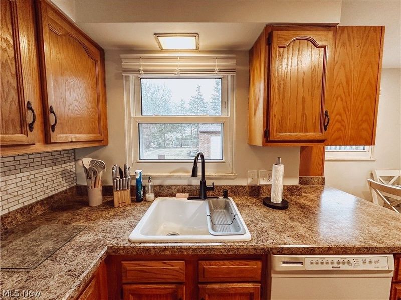 4145 W 220th Street, Cleveland, OH 44126 Photo 24