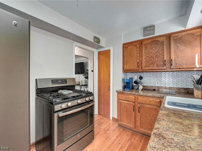 4145 W 220th Street, Cleveland, OH 44126 Photo 26