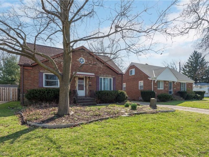 4145 W 220th Street, Cleveland, OH 44126 Photo 3