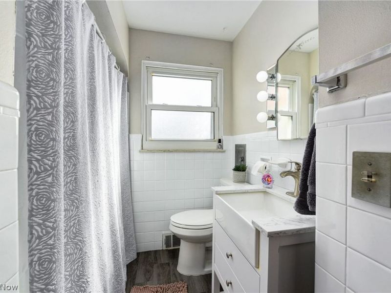 4145 W 220th Street, Cleveland, OH 44126 Photo 32