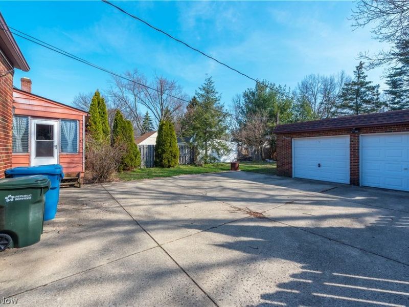 4145 W 220th Street, Cleveland, OH 44126 Photo 37