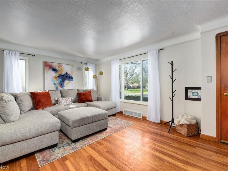 4145 W 220th Street, Cleveland, OH 44126 Photo 9